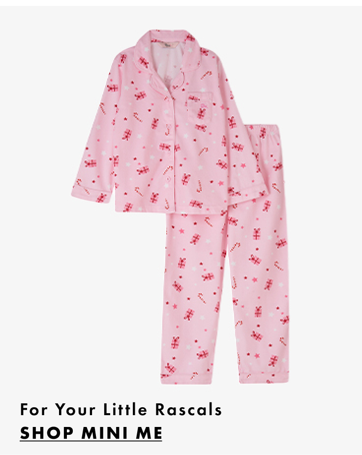 Kids pyjamas in a bag